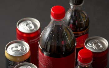 Example beverage and liquid containers